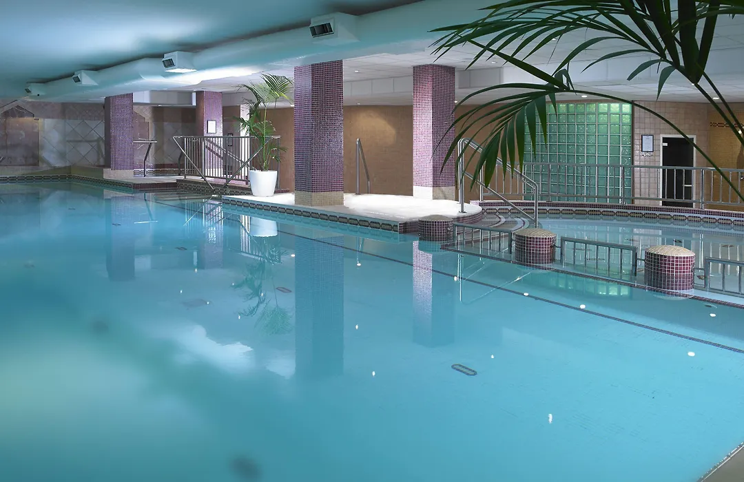 Camden Court Hotel-1